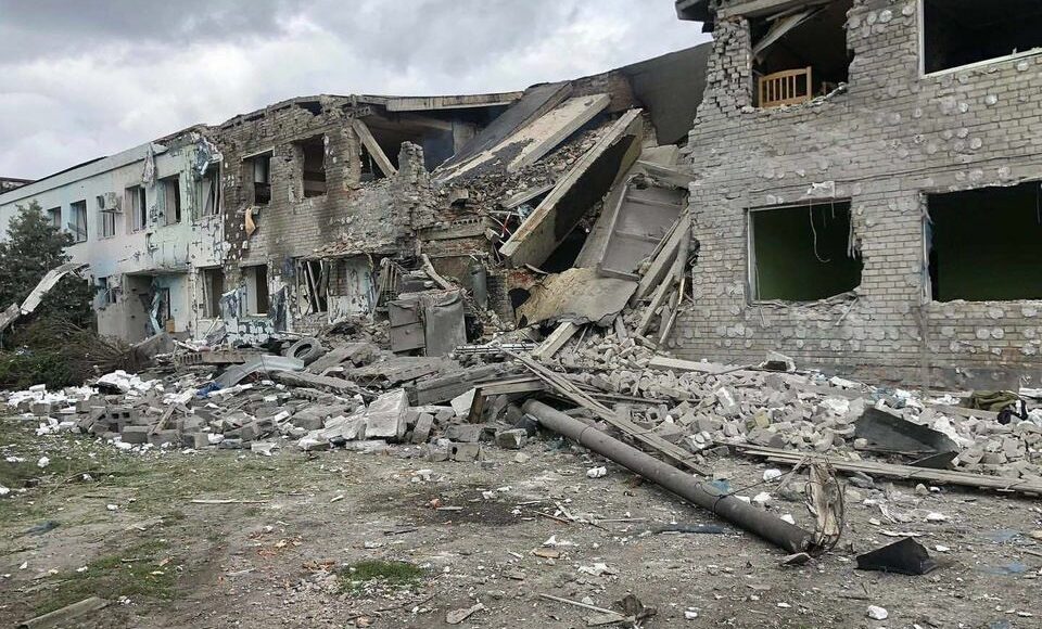 Окупанти знищили церковный Дитячий будинок "Вітрила надії" у Слов'янську (фото)