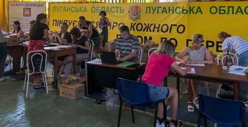 Гуманітарний центр для переселенців з Луганщини відкриють у Черкасах, – ОВА