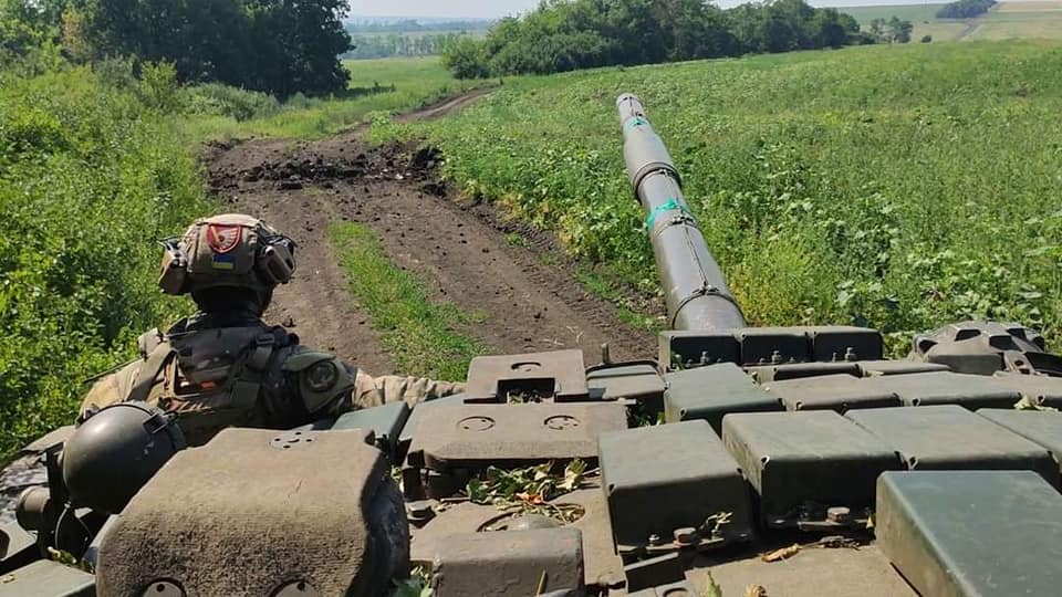 Враг усиливается на Славянском направлении, закрепляется возле Лисичанска для дальнейшего наступления