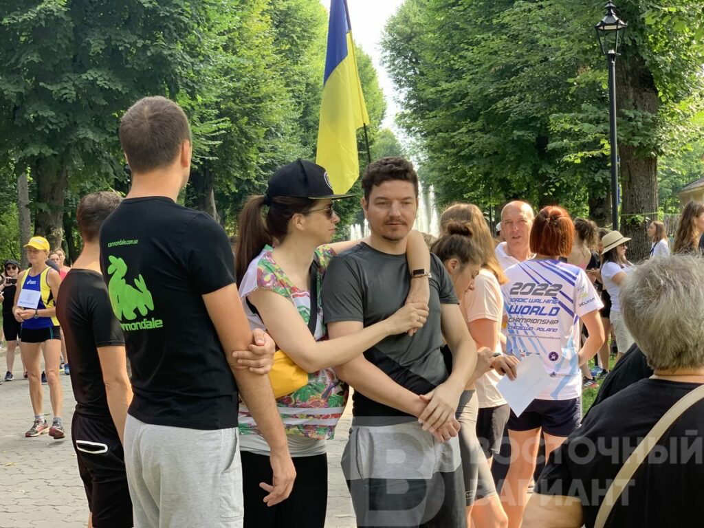 забіг у Львові на підтримку Азовстальців