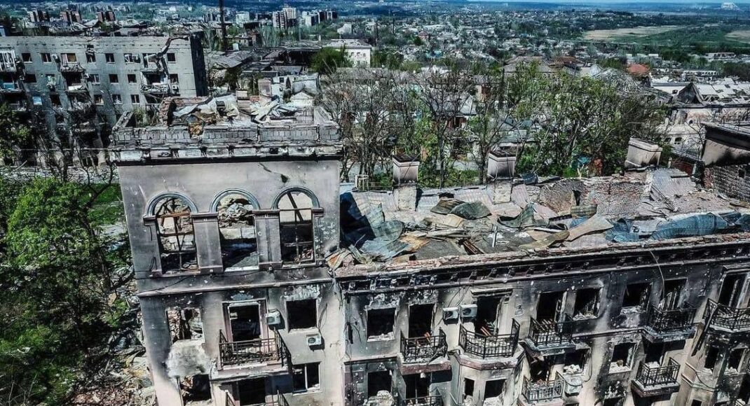 "Оперували як лікарі 19 століття": про роботу хірурга та травматолога у блокадному Маріуполі