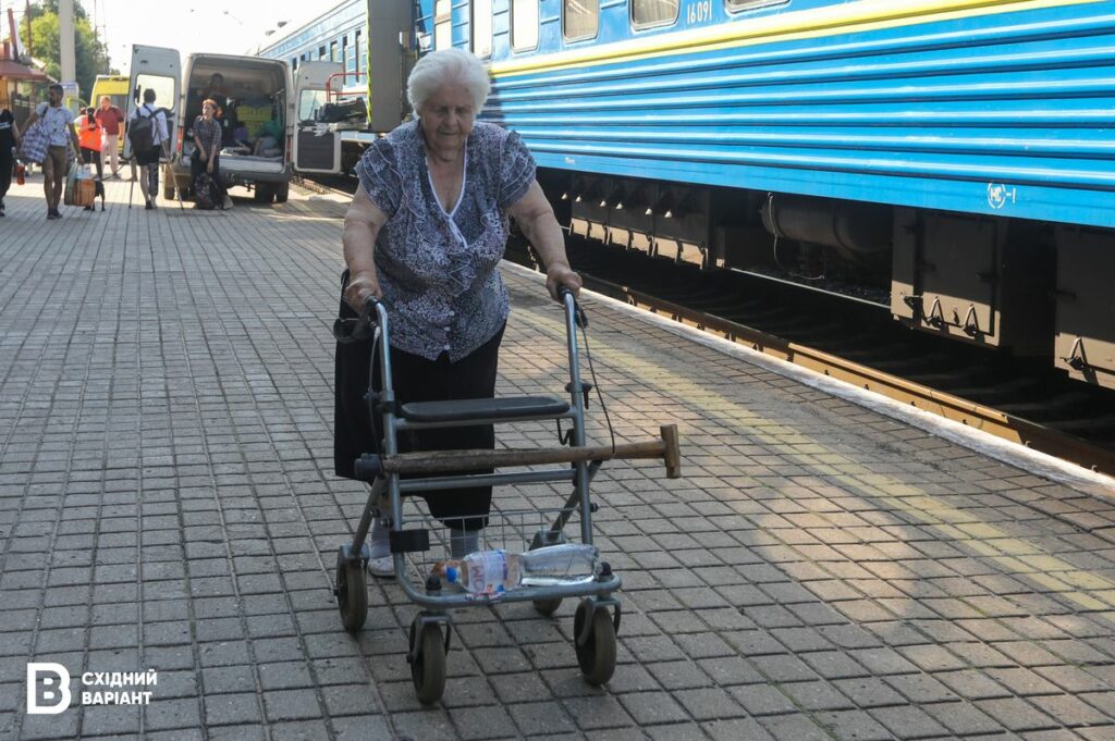 покровськ евакуація Донеччина поїзд_40