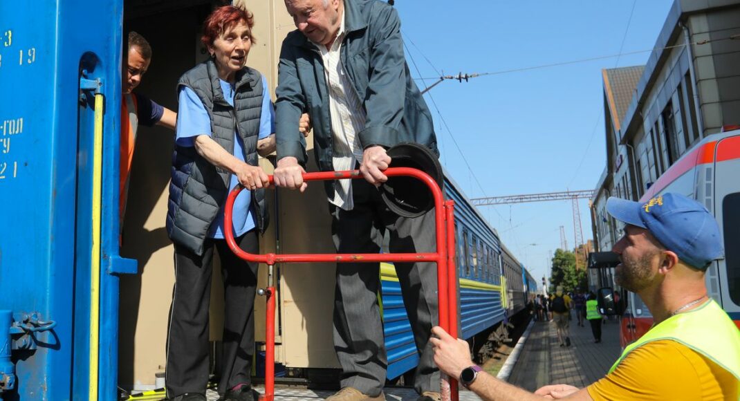 С начала августа из Донецкой области эвакуировалось более 5,5 тысячи человек