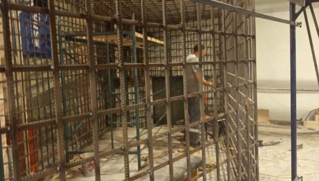 Окупанти планують влаштувати самосуд над військовими в Маріуполі на День незалежності