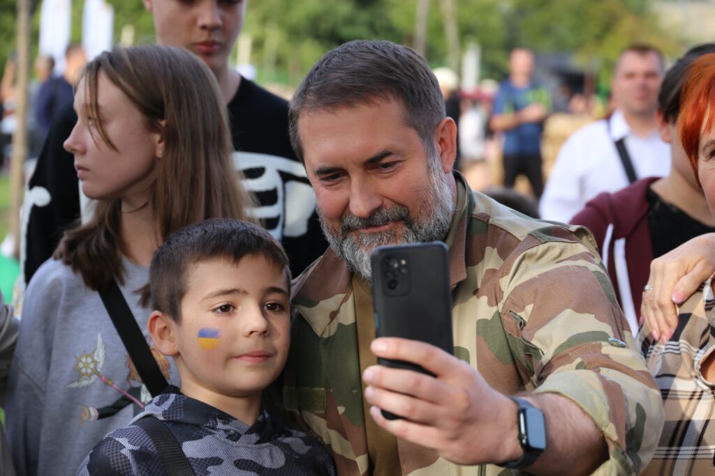 У Дніпрі відбулася зустріч з переселенцями з Луганщини