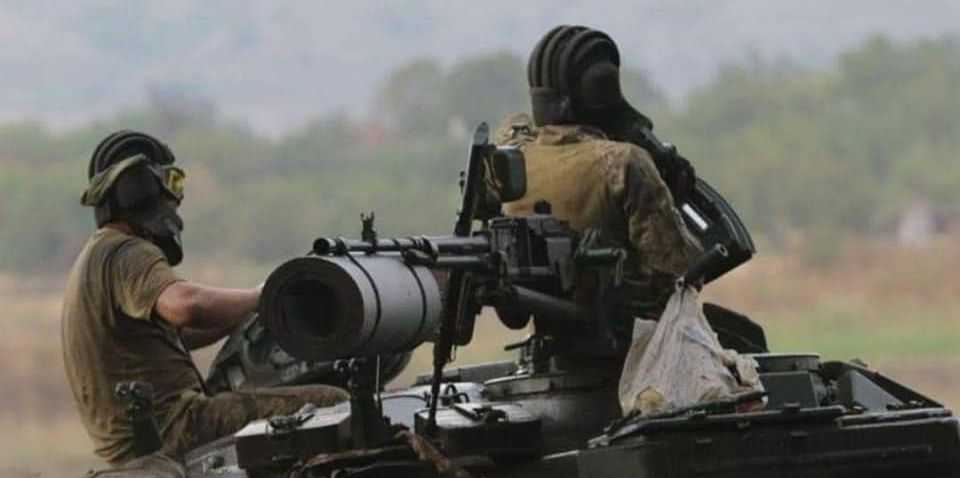 Вблизи Мариуполя россияне формируют колонны военной техники и едут в сторону Бердянска, - Андрющенко