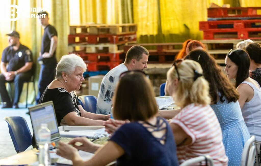 штаб для переселенців з Луганщини у Дніпрі