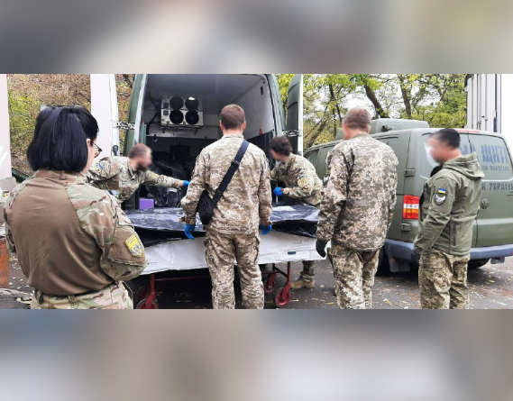 27 тіл загиблих українських захисників з окупованого Маріуполя службою Азова направлено в морг Києва