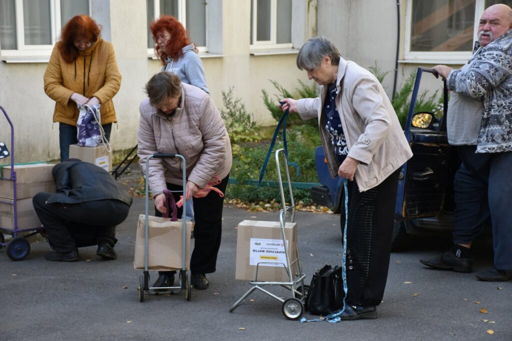 Краматорці продовжують отримувати гуманітарну допомогу