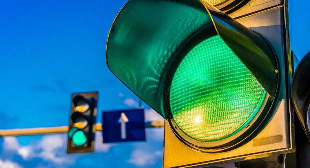 У Покровську на Донеччині запрацювали світлофорні об'єкти