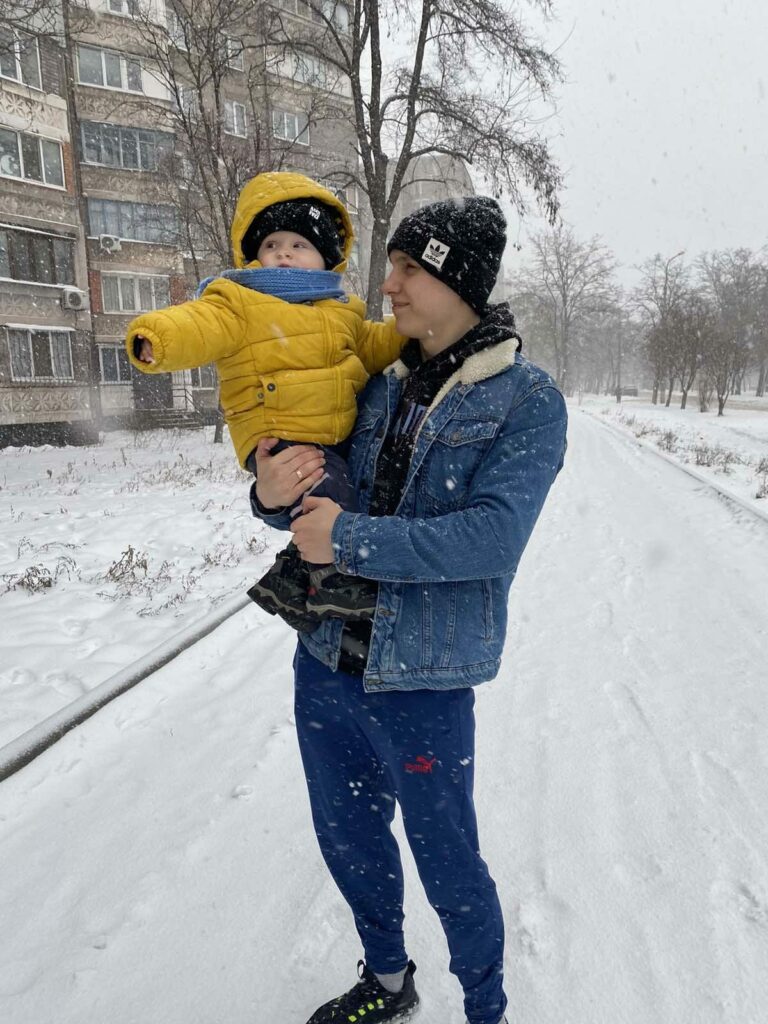 Льоня з сином минулої зими