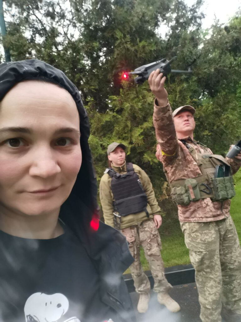 Марія та військові