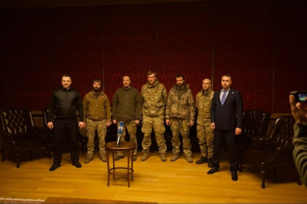 Обмін командування оборони Маріуполя