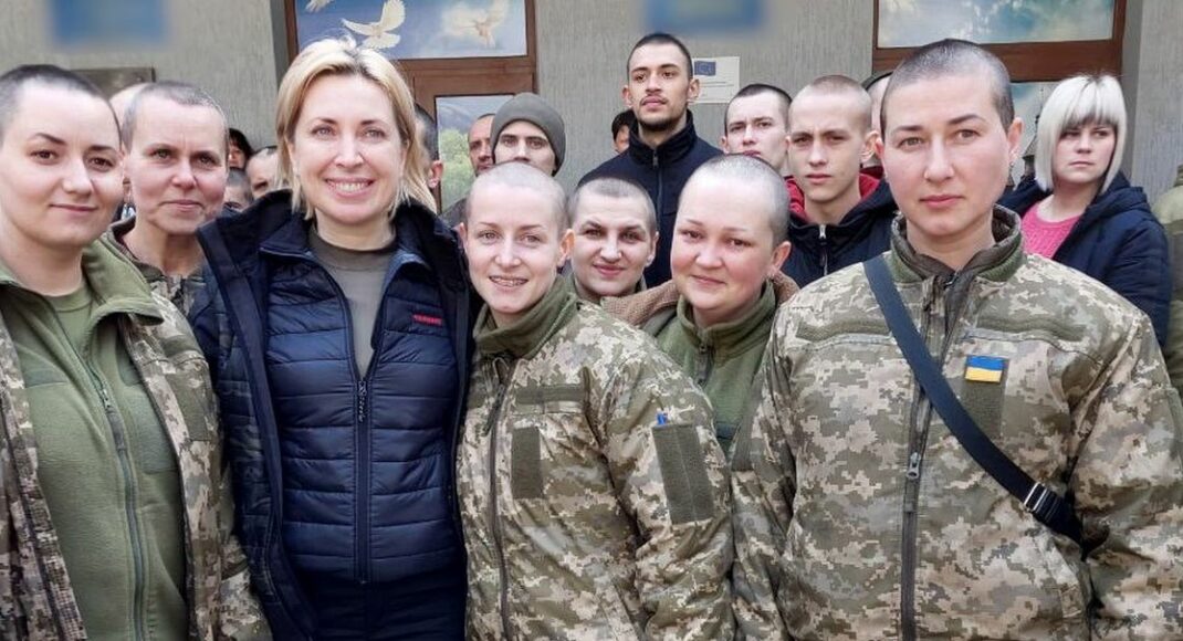Как Россия нарушает права украинских женщин в плену
