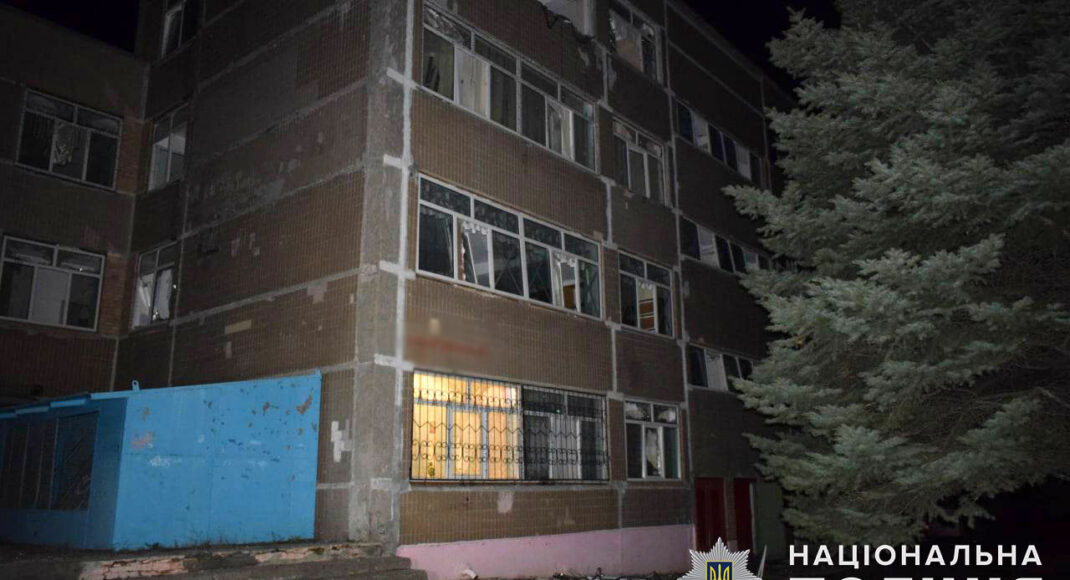 Поліція задокументувала наслідки авіаудару по Краматорську: попередньо - росіяни випустили по місту ракету Р-77