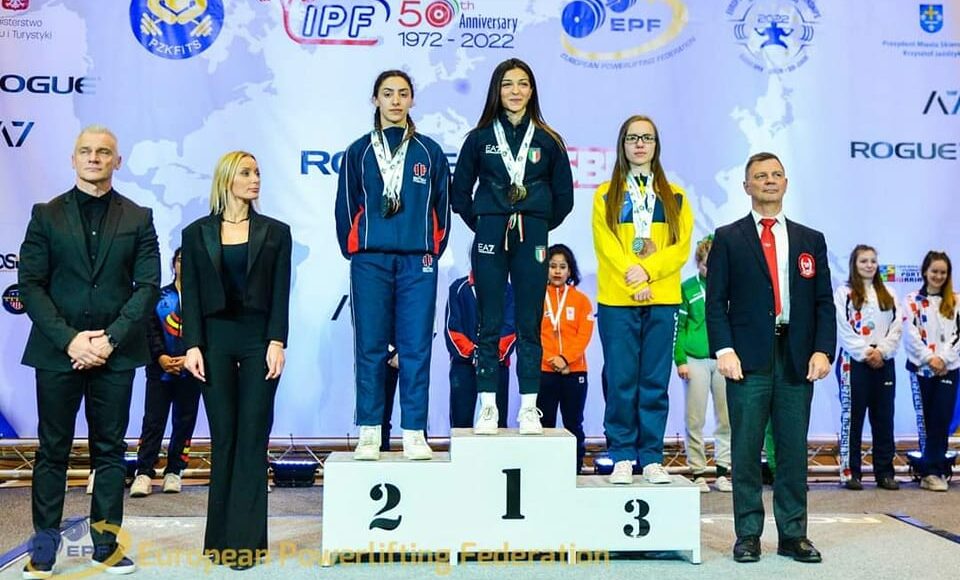 Спортсменка з Попасної стала володаркою світового рекорду з паверліфтингу