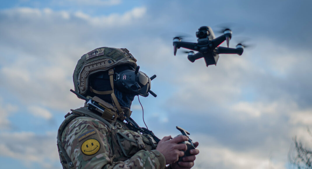 На Луганщині аеророзвідка українських прикордонників виявила і знищила розміщення танкового підрозділу росіян