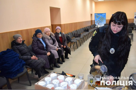 В Донецкой области в отделах полиции работают круглосуточно 12 "пунктов несокрушимости"
