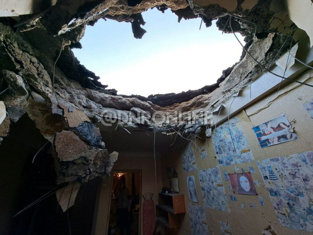 В центрі окупованого Донецька повідомили про прильоти: фото