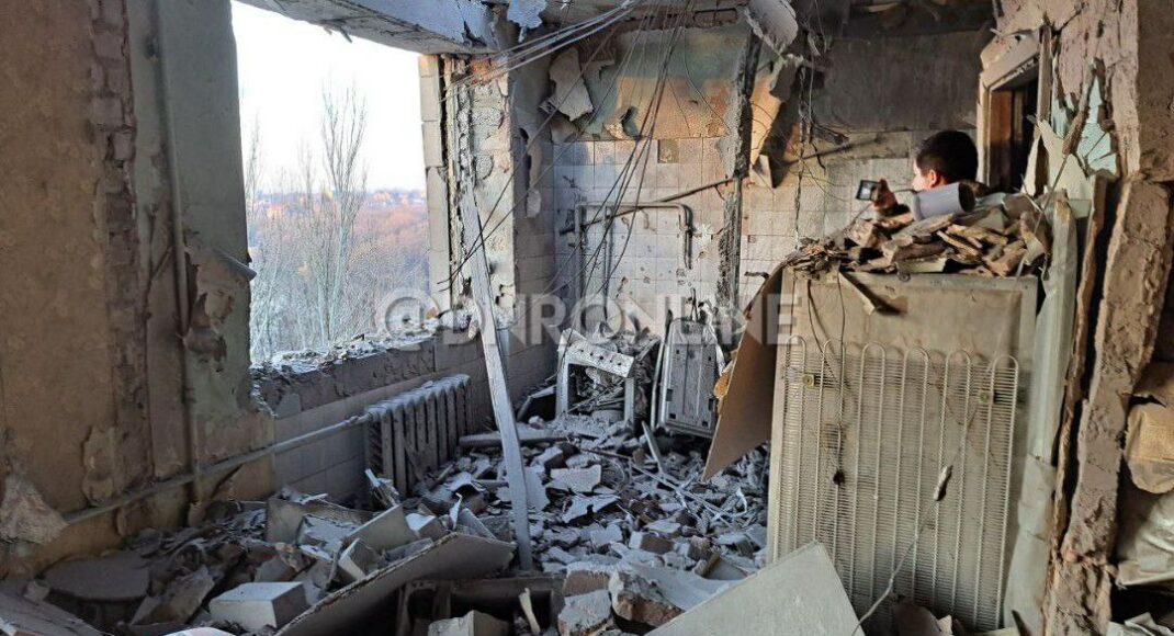 В центрі окупованого Донецька повідомили про прильоти: фото