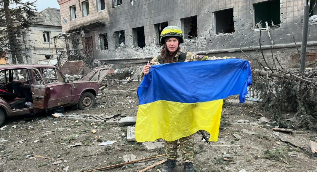 Вночі Лиман на Донеччині зазнав ракетного обстрілу: знищено відділ поліції, поранені цивільні