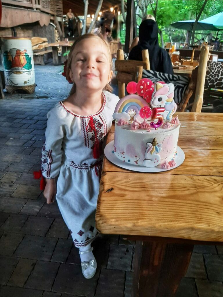 Аріна, 5 років