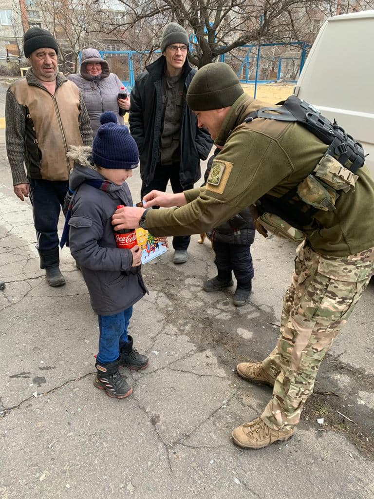 подарунки дітям Бахмута