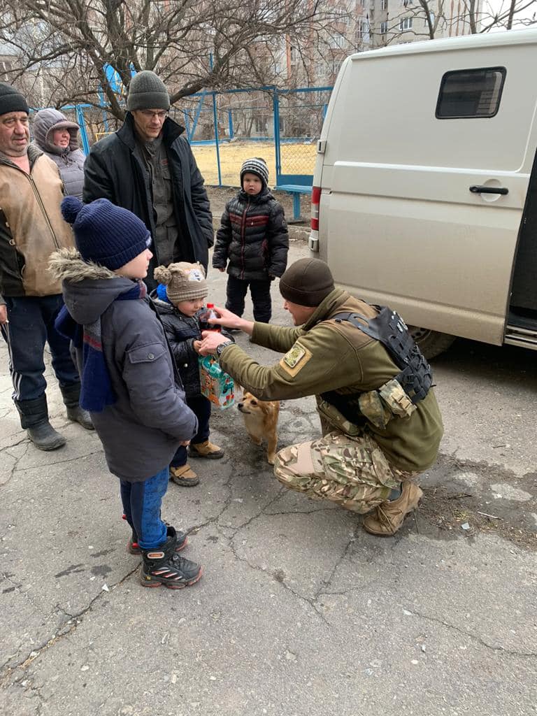 подарунки дітям Бахмута