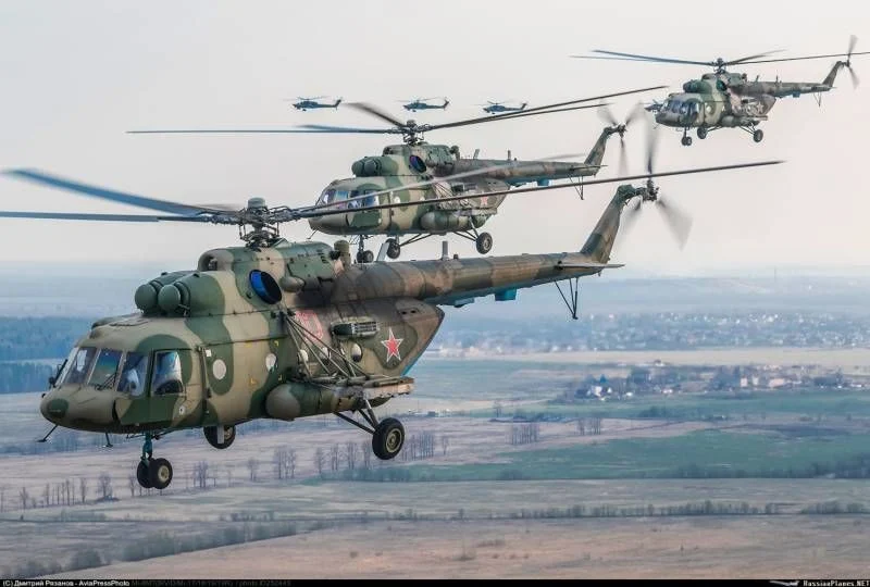 Росіяни облаштували вертолітну базу на "Азовсталі" в окупованому Маріуполі