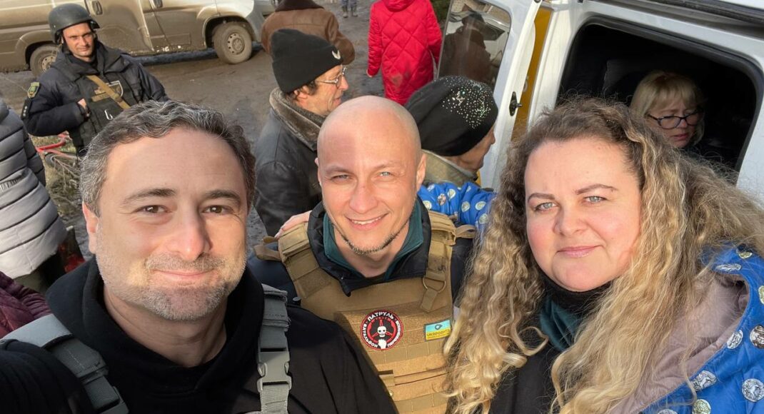 На Донеччині Укрпошта доставила пенсії та посилки у прифронтові міста