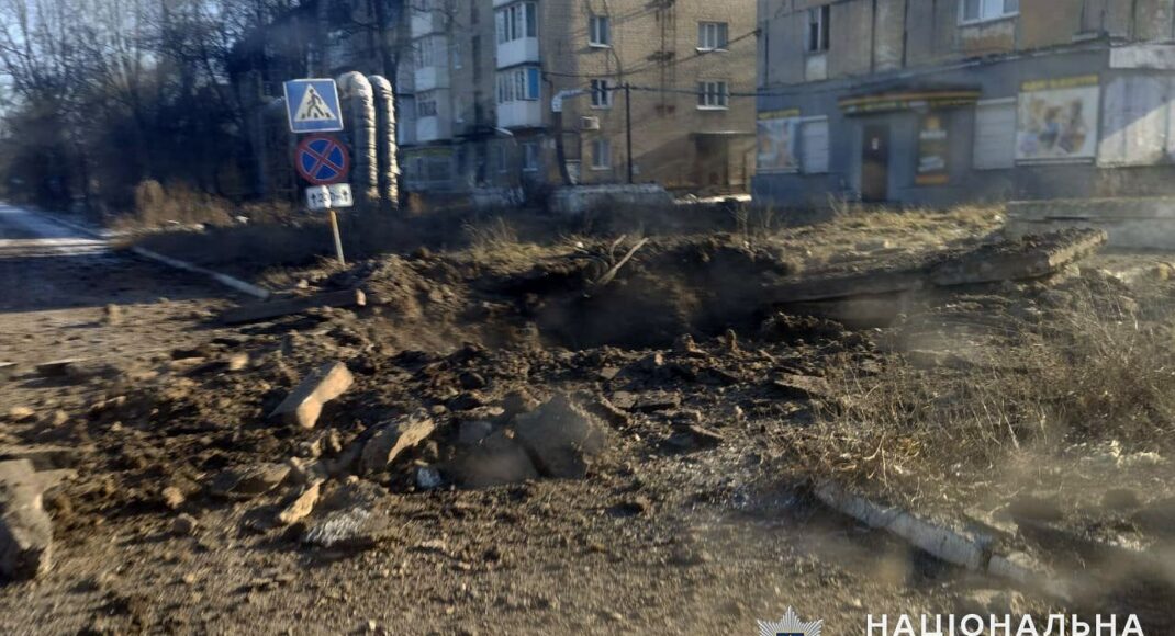 Росіяни 14 разів били по мирних містах Донеччини, є жертви