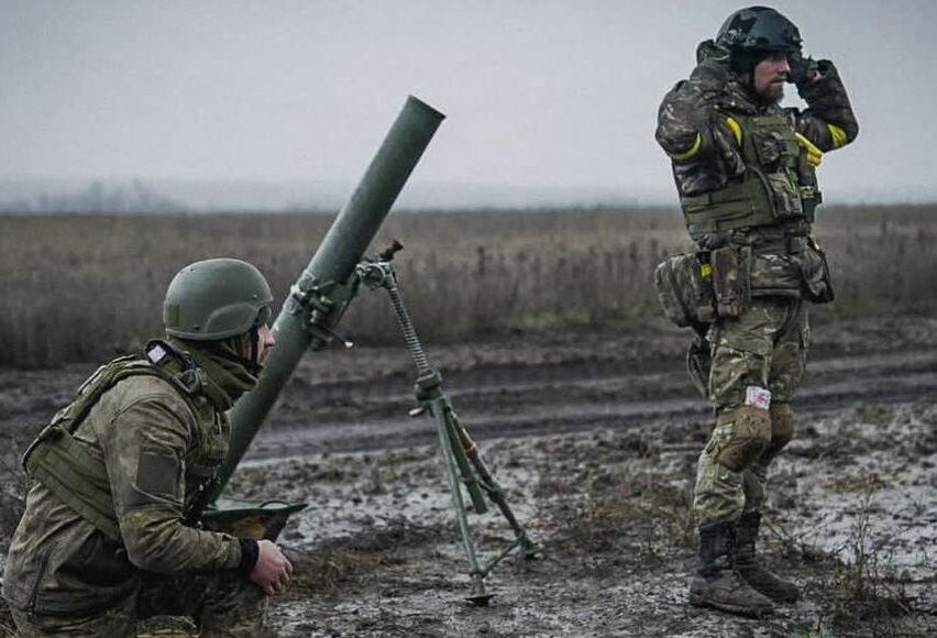 На сході країни противник зосереджений на наступальних діях, ЗСУ посилюють оборону, — Генштаб