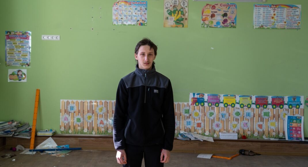17-летний Саша из Лимана рассказал, как без света, связи и интернета готовится к экзаменам в вузы Одессы