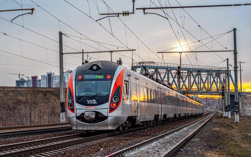 Укрзалізниця поїзд потяг