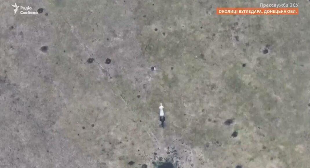 Бой на дронах в небе: ВСУ обнародовали видео с боевого коптера