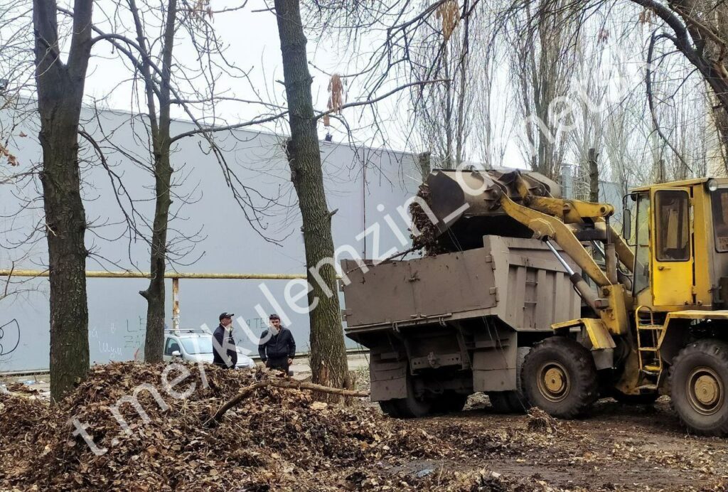сміття у Донецьку