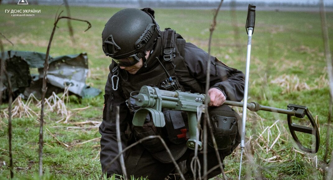 За добу на Донеччині піротехніки виявили 770 одиниць вибухонебезпечних предметів