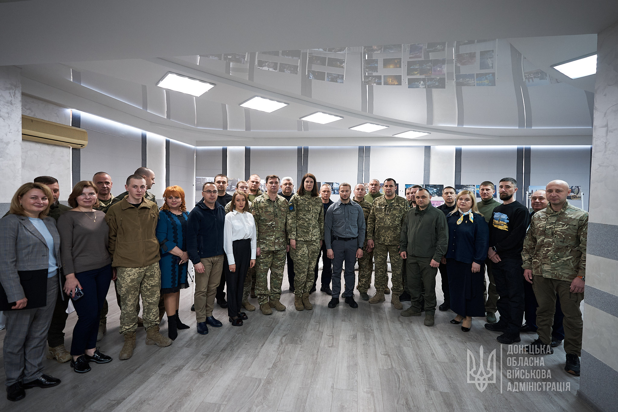 Фотовиставку, присвячену Соледару, відкрили у Покровську