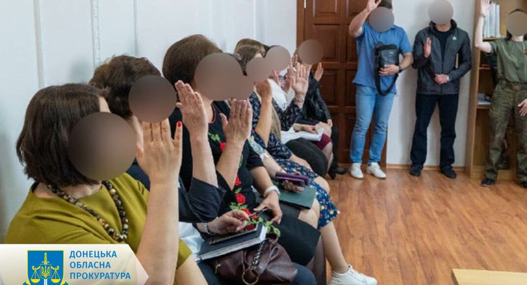 9 экс-налоговиков из Мангуша подозревают во взыскании налогов в пользу непризнанной "днр"