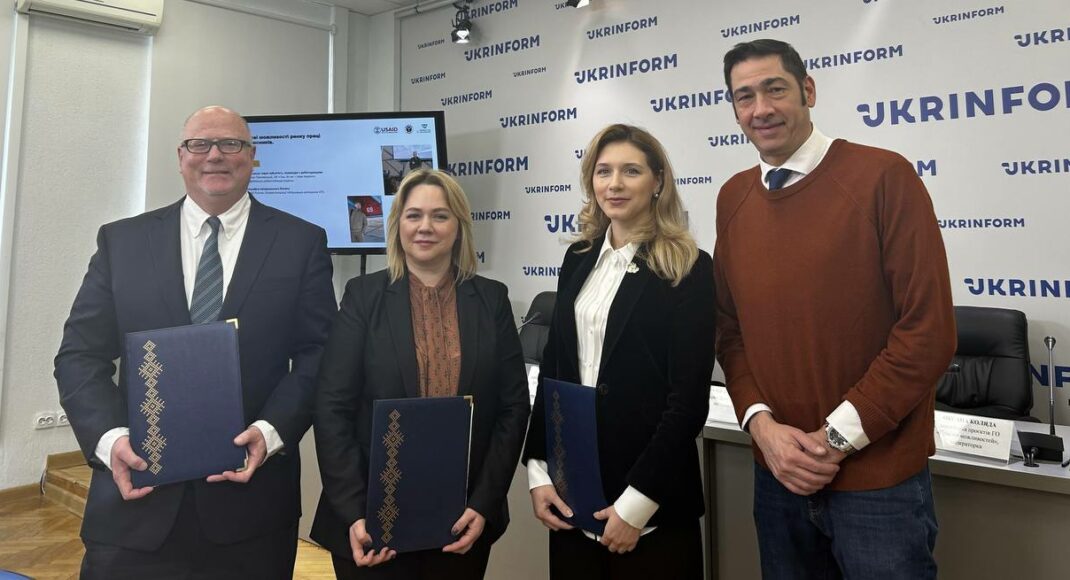 В Україні розпочинають програму навчання кар’єрних радників для ветеранів, ветеранок і членів їх родин