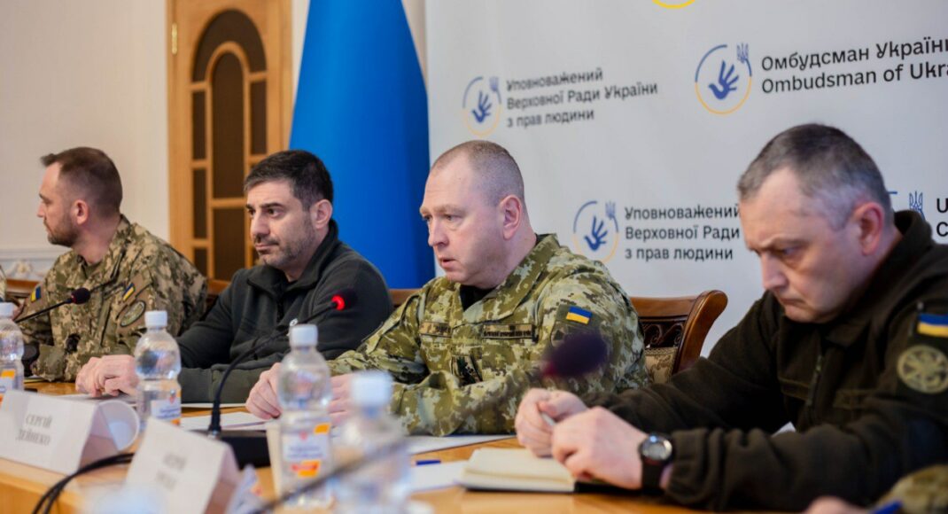 Додому з полону повернулись 40 захисників Зміїного, — Лубінець