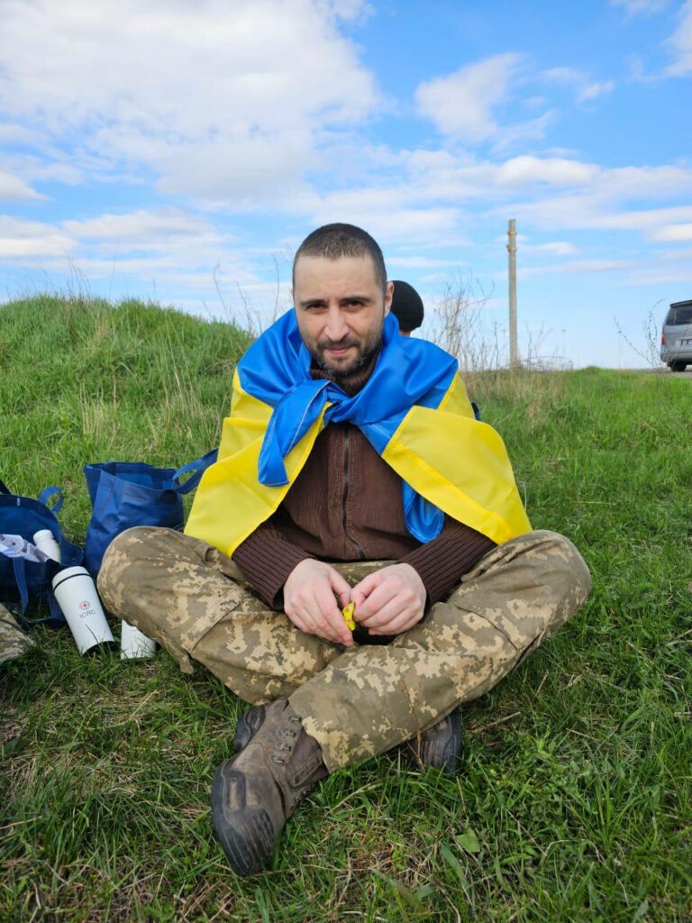 звільнення полонених захисників