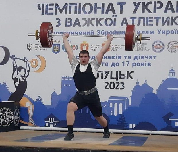 Представитель Краматорска занял первое место на чемпионате Украины по тяжелой атлетике