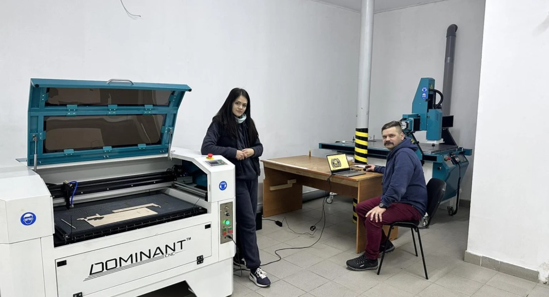 Родина військового релокувала бізнес з Маріуполя і продовжує працювати на перемогу України