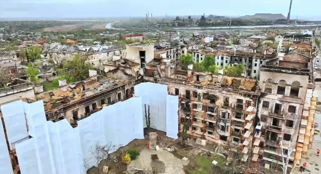 У Маріуполі окупанти рф зруйнували та знесли понад 1300 будинків