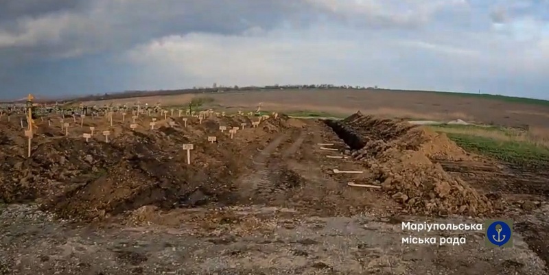 У Маріуполі фіксують збільшення кладовищ з цивільними