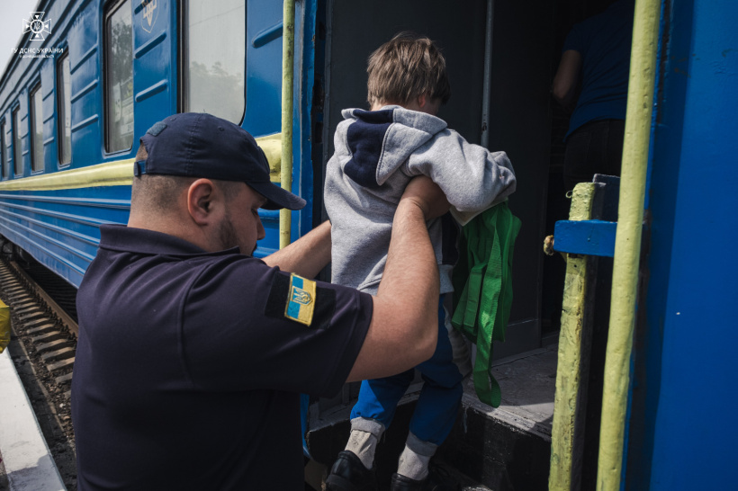 Еще в одной громаде Донецкой области начнется эвакуация детей принудительным способом