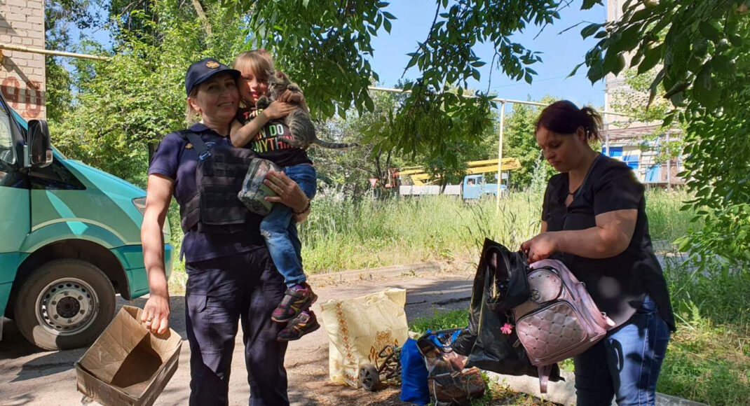 За добу на Донеччині евакуювали 13 дітей