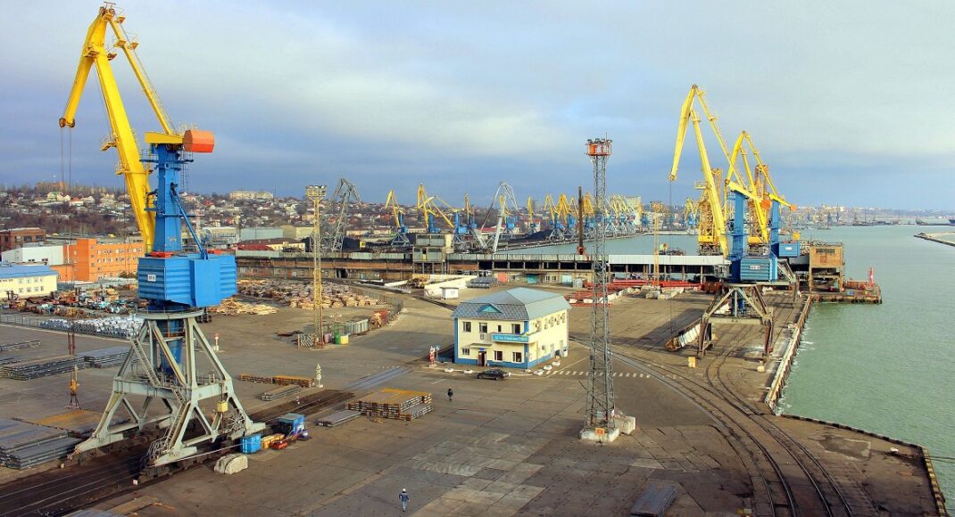 Окупанти створюють на базі Маріуполя Азовського військово-морського району