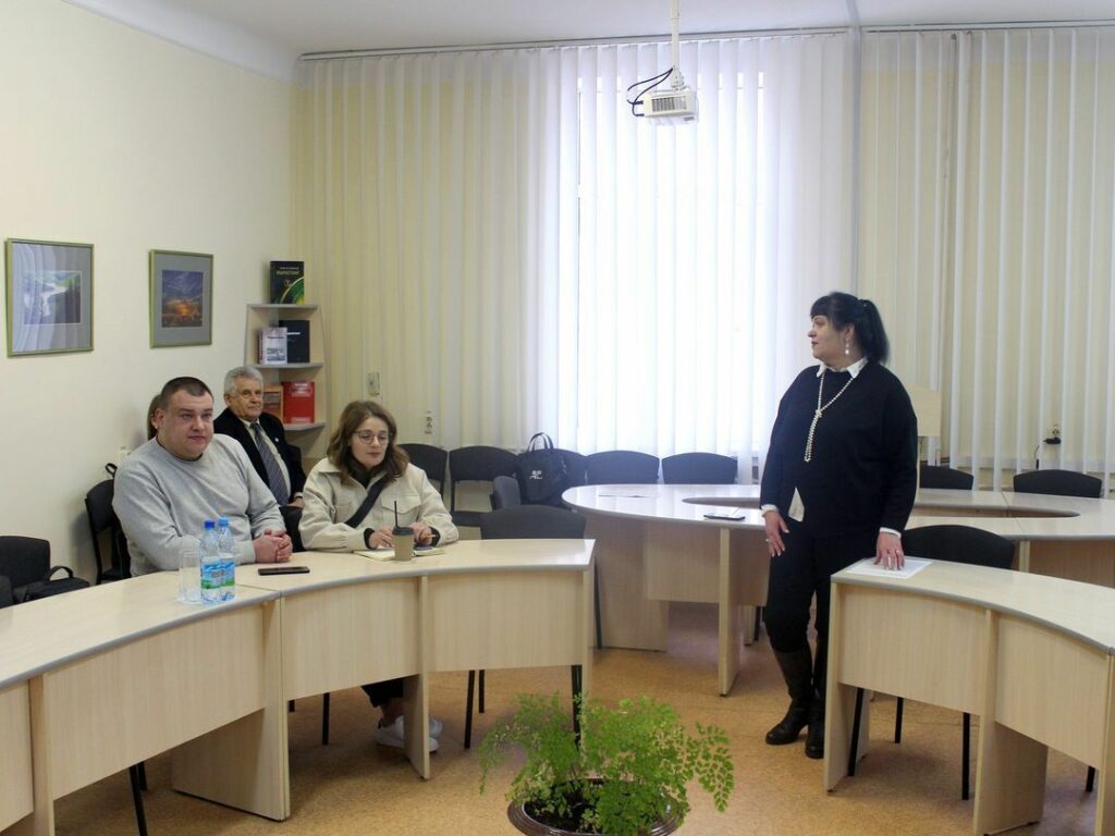 Альона Куровська